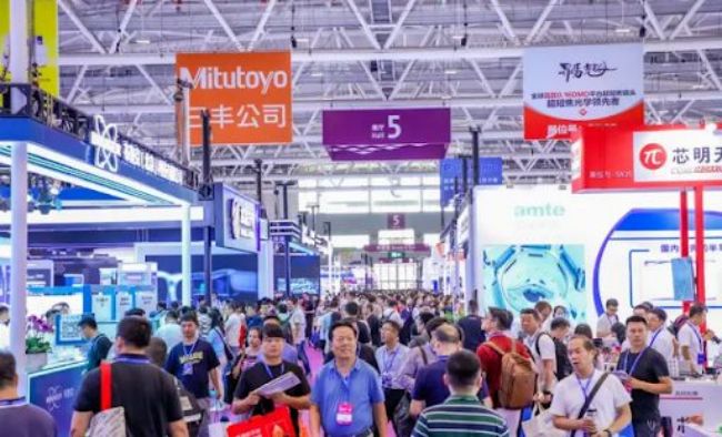 2025上海光伏展亮点介绍-前沿科技-引领绿色能源未来