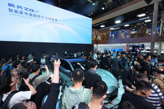 汽车4.jpg